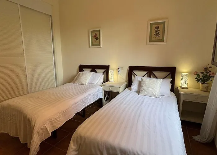 شقة El Paraiso Golf, Marbella - Zest Lettings إِستيبونا